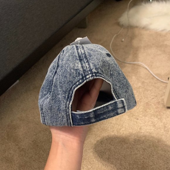 hat - Picture 3 of 4